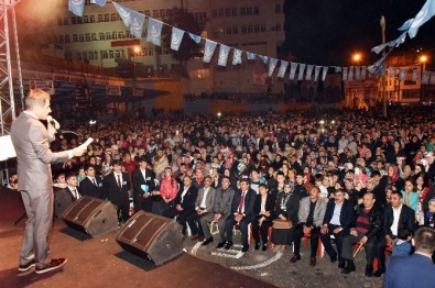 Gümüşhane'de 'Bir Millet Uyanıyor' Konseri