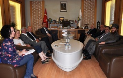 İnegöl Belediyesi'ne Abhazyalı Bakandan Ziyaret