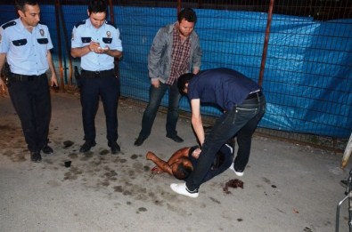 Malatya'da Bıçaklı Kavgada 5 Kişi Yaralandı