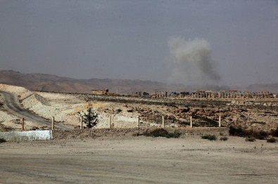 Suriye'deki Antik Kent Palmira IŞİD'in Kontrolüne Geçti