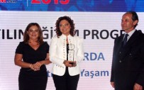 ÖZEL OKULLAR BİRLİĞİ - 'Eğitimde Başarı Ödülleri' Sahiplerini Buldu