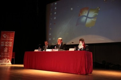Eskişehir'de 'Bir Yetime Aile Olmak' Paneli