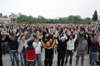 TOFAŞ - Ford İşçileri Eylemlerini Sürdürüyor