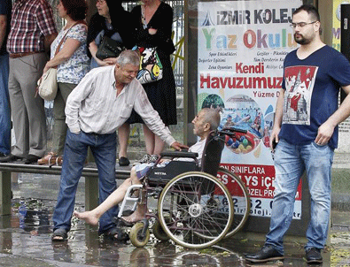 İzmir'de vatandaş isyan etti