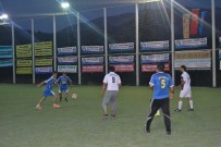 Kozan'da 'Gelin Maç Yapalım Kazanan Dostluk Olsun!' Turnuvası Sona Erdi