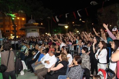 Nazilli'de Kurtalan Ekspres Fırtınası Esti