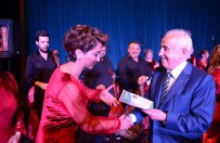 DURSUN ALI ŞAHIN - Öğretmenler Korosu İlk Konserini Verdi