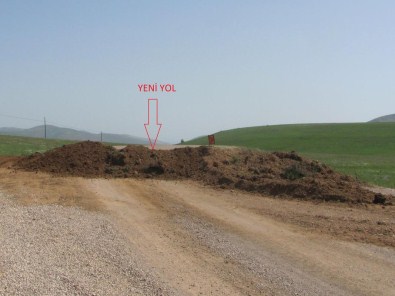 Sivas'ta Otomobilin Gölete Düşmesi