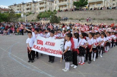 Ürgüp'te Okul Şenliği
