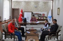 FARUK ERDEM - Arpaçaylı Öğrenci Satranç'ta Bölge İkincisi Oldu