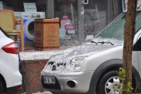 Eleşkirt'te Dolu Yağdı