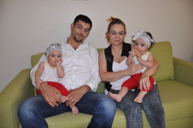 İkizleri Vardı, Şimdi Altız Bekliyorlar