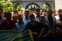 Kazada Ölen İkizler Gözyaşları Arasında Toprağa Verildi