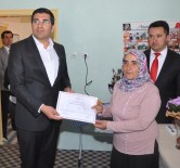 Okuma-Yazma Kursunu Tamamlayan Kadınlara Sertifika