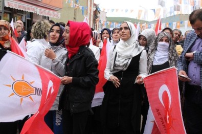 Taşkesenlioğlu Tekman'da Konuştu