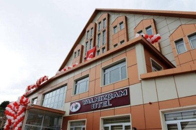 Yalnızçam Turistik Otelinin Açılışı Yapıldı