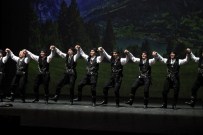 'Anadolu'nun Renkleri' Gösterisi Büyüledi