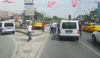 Beyoğlu'nda Trafik Kazası Açıklaması 4 Yaralı