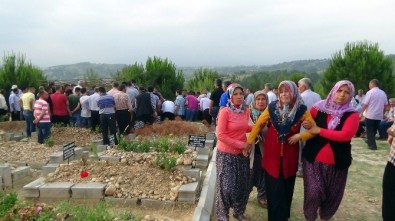 Edirne'deki Baraj İnşaatında Göçük Altına Kalarak Hayatını Kaybeden İki İşçi Toprağa Verildi