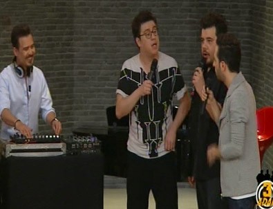 3 Adam'dan muhteşem performans