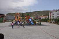 Sincik İlçe Belediye Çocuk Parkı Hizmet Girdi