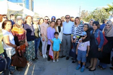 AK Parti Grup Başkanvekili Ünal Kuşadası'nda