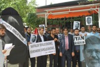 AK Partili Gençler'den Demokrasi Çınarı Altında 'Darbe' Protestosu