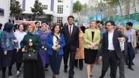 TÜLAY KAYNARCA - AK Partili Kaynarca Açıklaması 'Avrupa'da Yaşayan Türkler'İn Seçime İlgisi Yoğun Olacak'