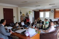 ABDUL RAUF ULUSOY - Arifiyeli Miniklerden Başkana Ziyaret