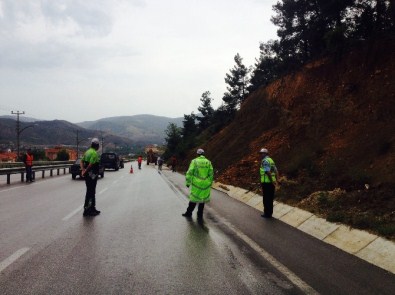 Bilecik'te Toprak Kayması