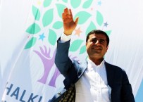 ROBIN HOOD - Demirtaş Açıklaması 'HDP Bir Robin Hood Hareketidir'