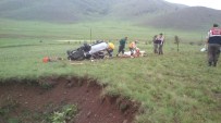 Erzincan'da Otomobil Takla Attı Açıklaması 2 Ölü, 1 Yaralı