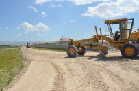 ZENGEN - Mahalle Statüsüne Kavuşan Belde Ve Köy Yolları Yapılıyor