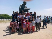 SİYAM İKİZLERİ - Siyam İkizleri Çanakkale Gezisinden Döndü