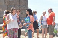 HALIKARNASSOS - Bodrum'da Myndos Kapısına Ziyaretçi Akını