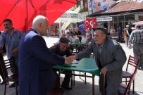 GEÇİM SIKINTISI - Yaşar'a Dış İlçelerden Sıcak Karşılama