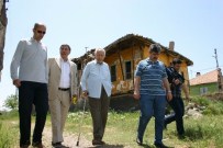 50 Yıl Sonra Memleketine Ziyarete Geldi