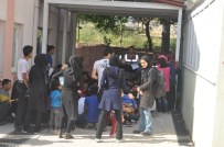 ERITRE - Ayvacık'ta 77 Mülteci Yakalandı