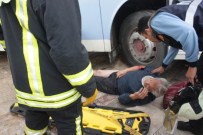 Denizli'de Trafik Kazası Açıklaması 1 Yaralı