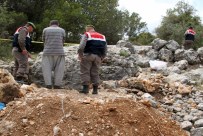 TARİHİ ESER KAÇAKÇILIĞI - Kaçak Kazı Yapan 4 Kişi Yakalandı