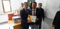 Kemaliye'de Öğrencilere Tablet Ve Kuru Üzüm Dağıtımı Yapıldı