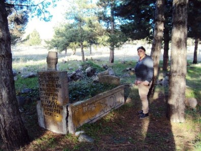 Son Selçuklu Sultanı 2. Mesut'un Mezarı Samsun'da