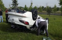 Virajı Alamayıp Takla Attı Açıklaması 4 Yaralı