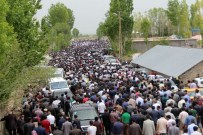 BARIŞ SÜRECİ - YPG'liler Toprağa Verildi