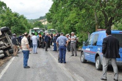 Balıkesir'de Traktörle Tanker Çarpıştı Açıklaması 3 Ölü