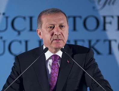 Cumhurbaşkanı Erdoğan CNN Türk Spikeri Nevşin Mengü'yü eleştirdi