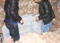 Çuvallardan Patates Yerine Kaçak Sigara Çıktı