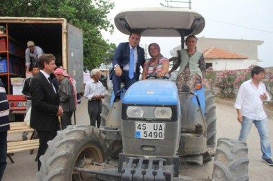 Eryılmaz, Saruhanlı'da Çiftçilerle Buluştu