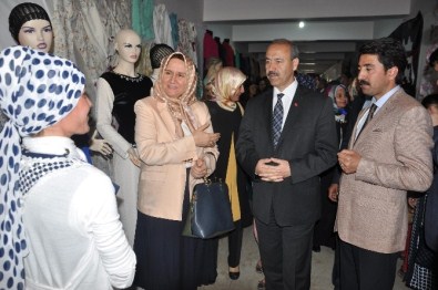 Muş Hem'den Yılsonu Sergisi