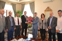 ALI ARSLAN - Osmanlı Ocakları Vali Erdoğan Bektaş'ı Ziyaret Etti